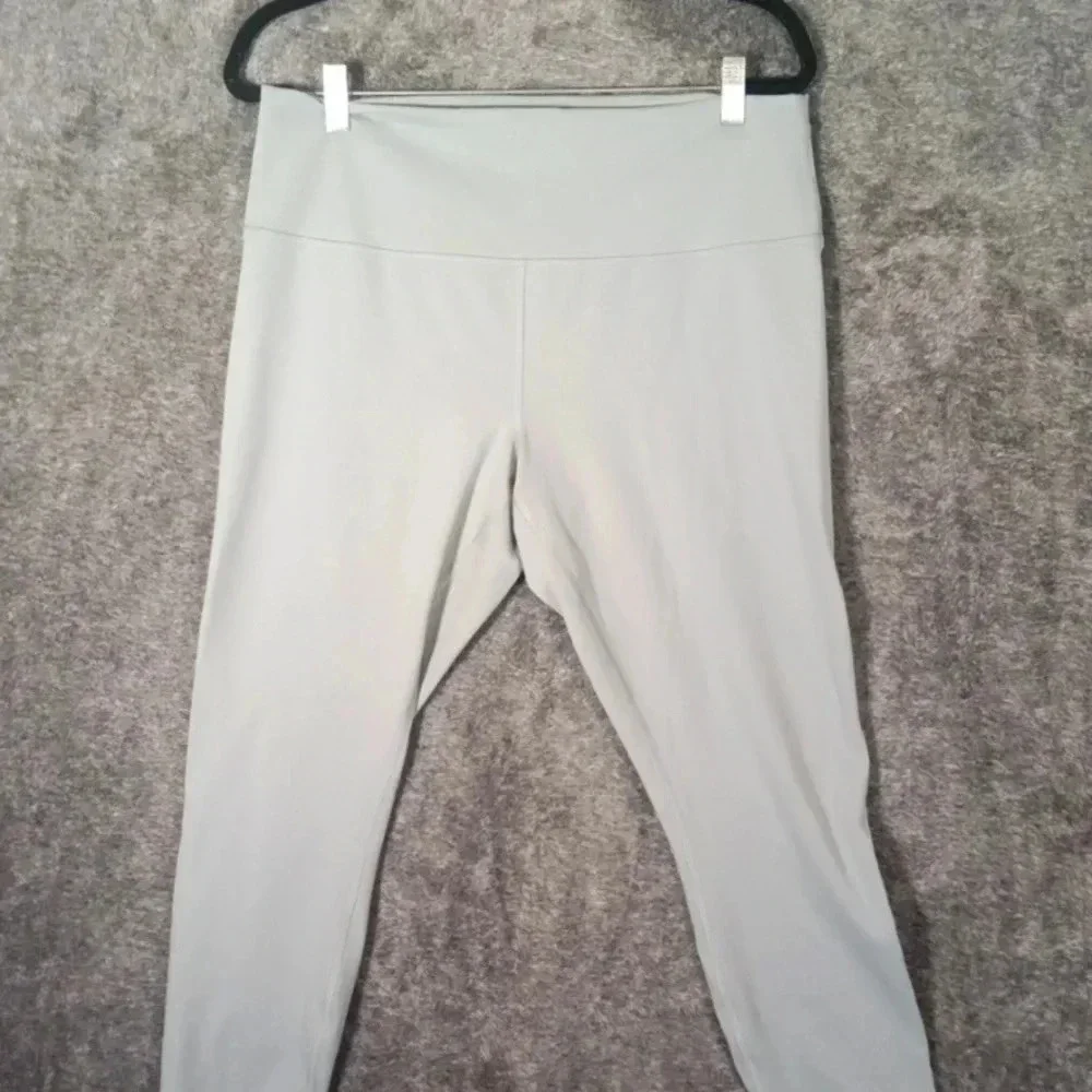 Lululemon wunder train high rise tight 25